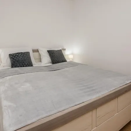 Lejlighed Bilic 1 By Interhome