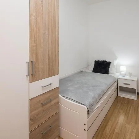 Lejlighed Bilic 1 By Interhome Vir